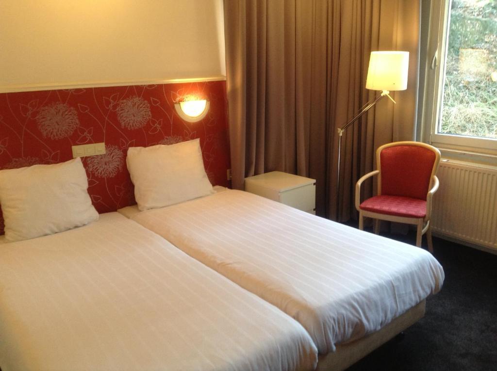 Hotel Lamerichs Valkenburg  Bilik gambar